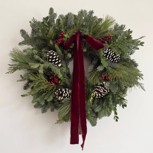 Fresh Evergreens Snow Velvet Wreath