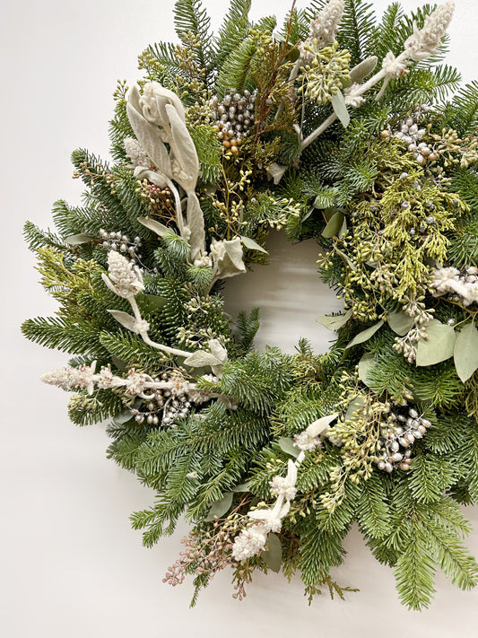 Fresh Evergreens Starlit Fir Wreath