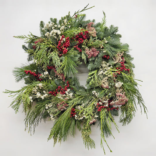 Fresh Evergreens Northern Berry Wreath
