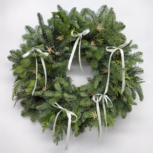 Fresh Evergreens Twinkling Bows Wreath