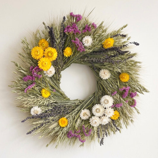 Dried Pastoral Strawflowers Wreath