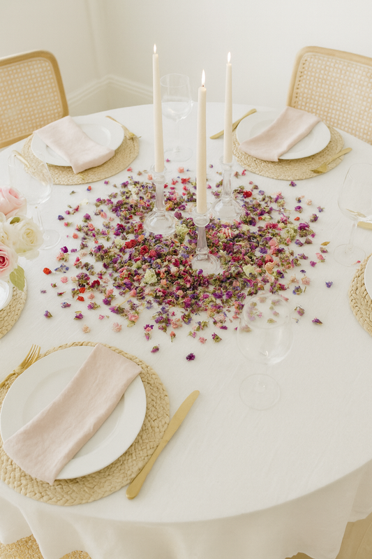 Everlasting Dried Flower Confetti with No Yellow