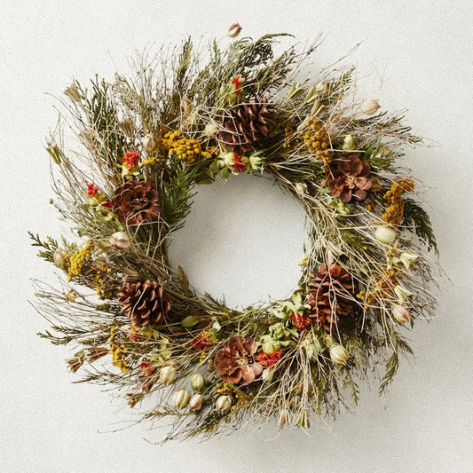 Dried Golden Frontier Wreath