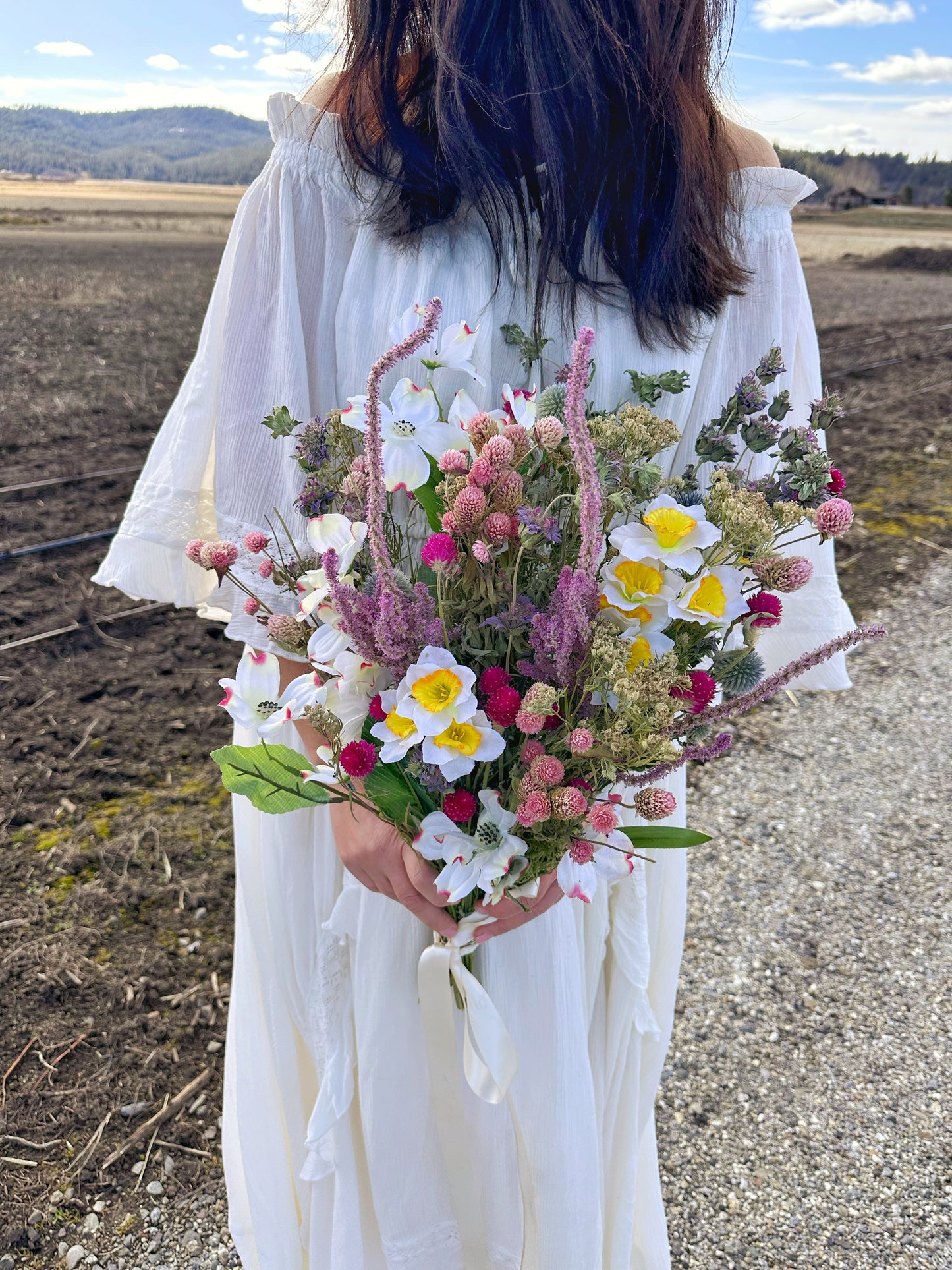 Faux and Dried Mother’s Day Bouquet