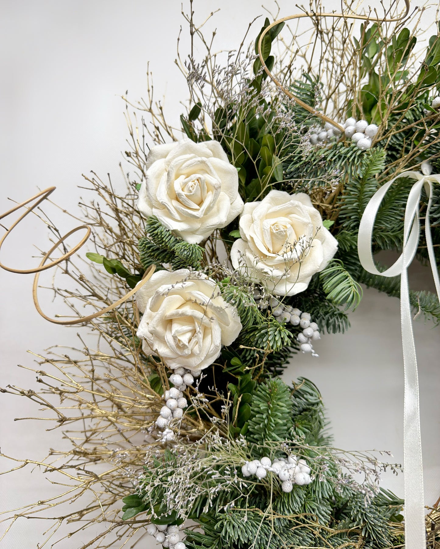 Fresh Evergreens Winter’s Love Wreath