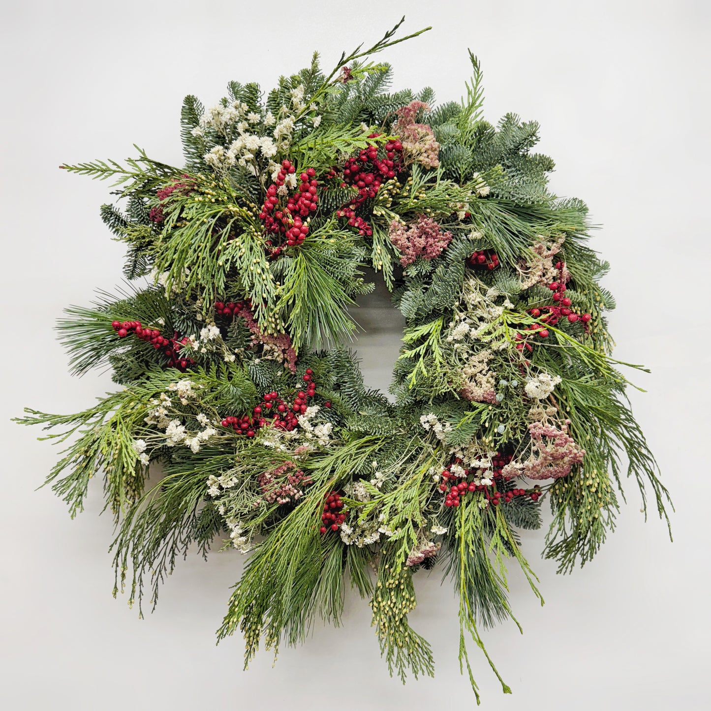 Fresh Evergreens Northern Berry Wreath