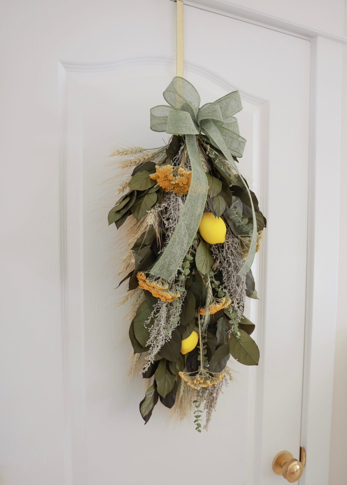 Dried and Preserved Sicilian Lemon Door Greeter Swag