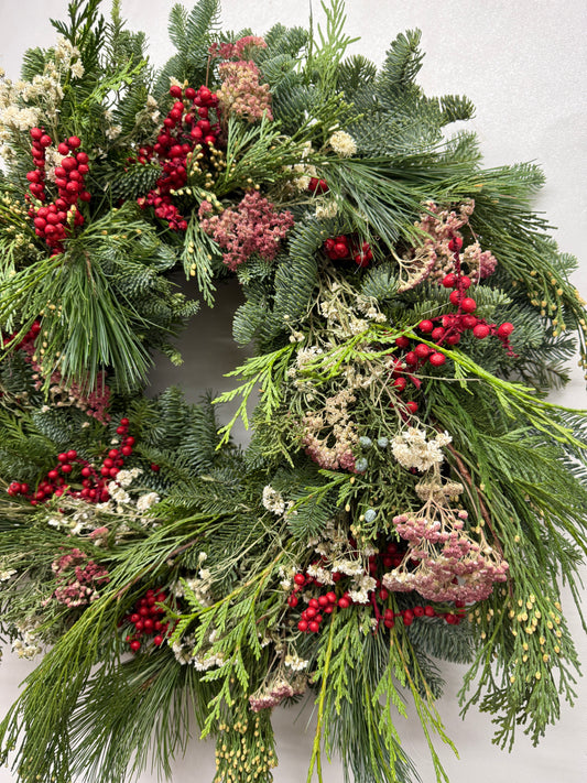 Fresh Evergreens Northern Berry Wreath