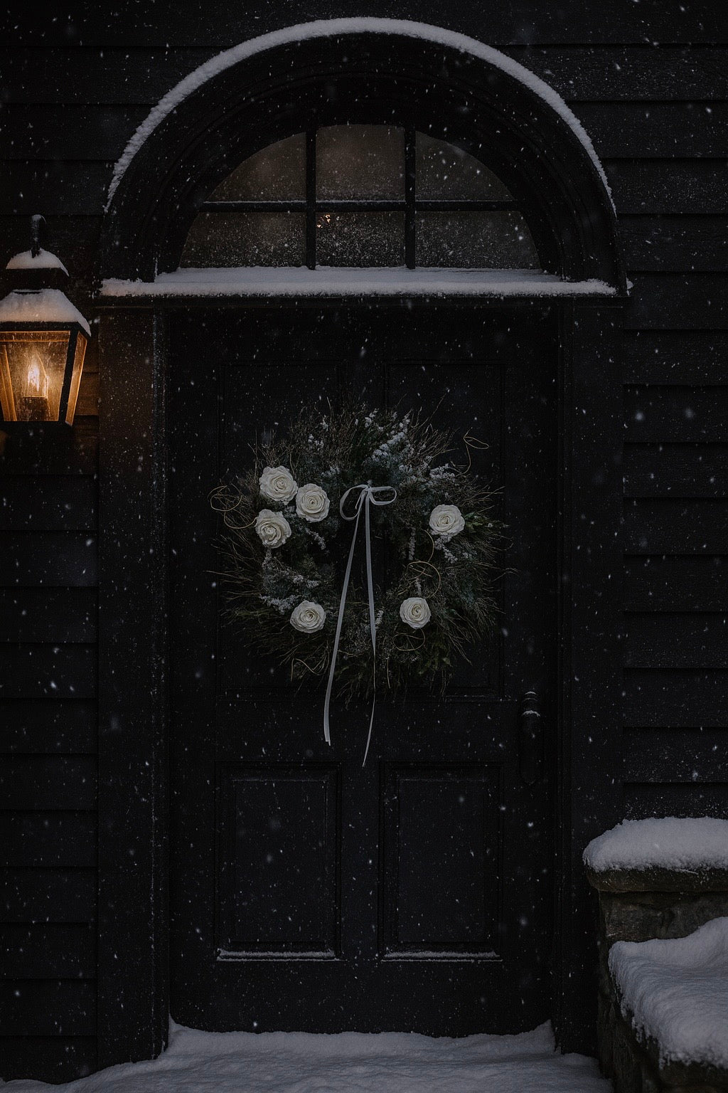 Fresh Evergreens Winter’s Love Wreath