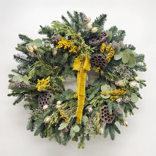 Fresh Evergreens Amber Forager’s Wreath