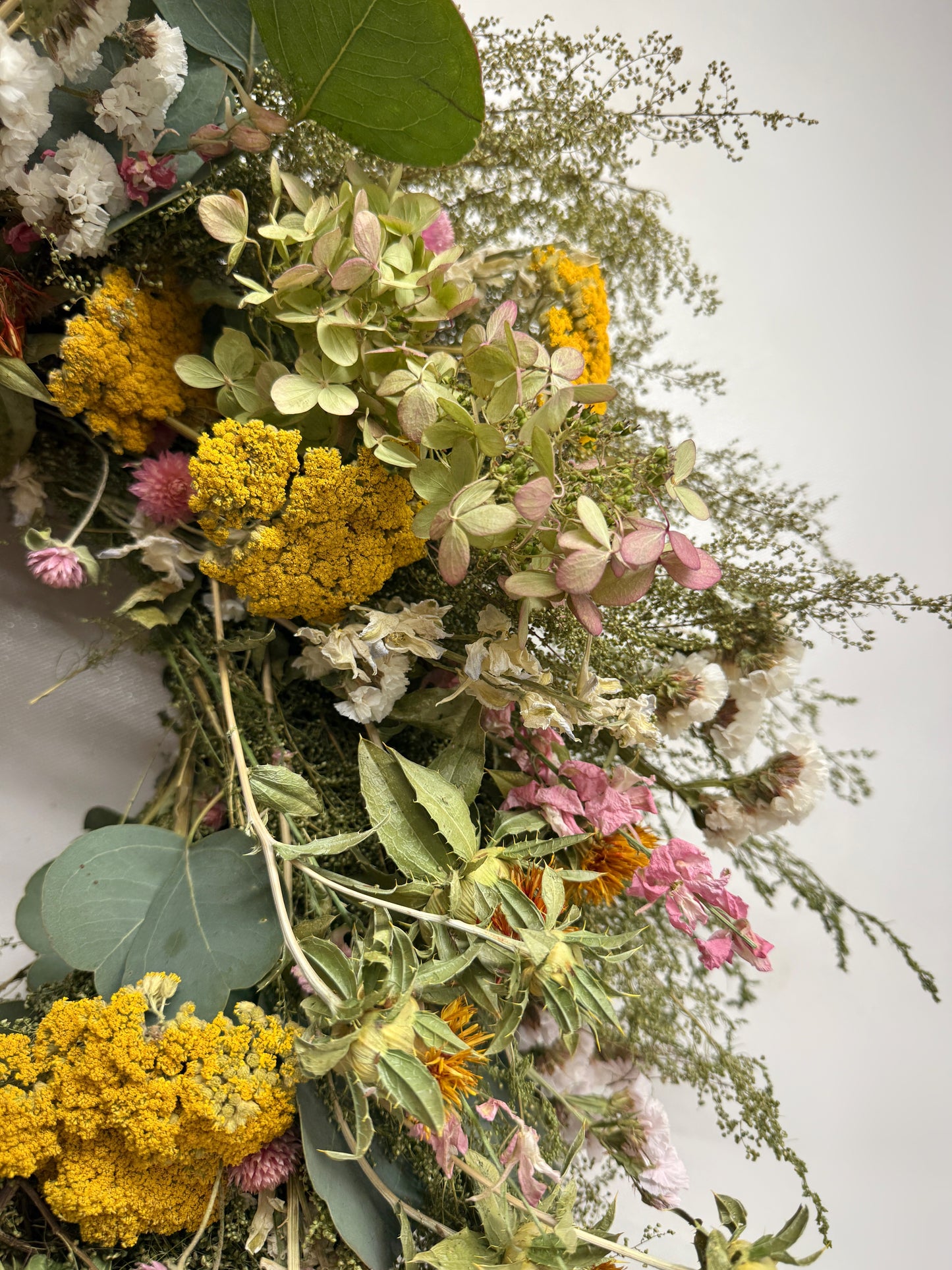 Dried Hydrangea Meadowlight Wreath