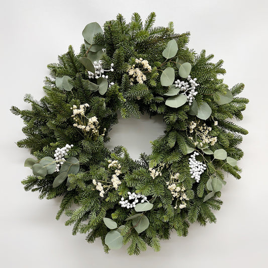 Fresh Evergreens Pearly Berry Wreath