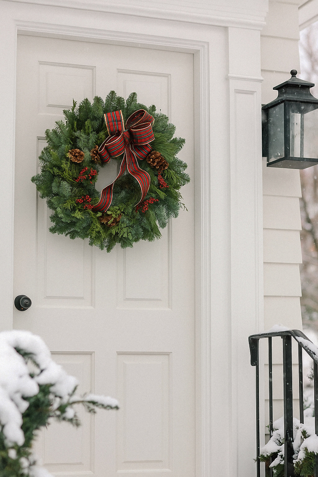 Fresh Evergreens Tartan Noel Wreath