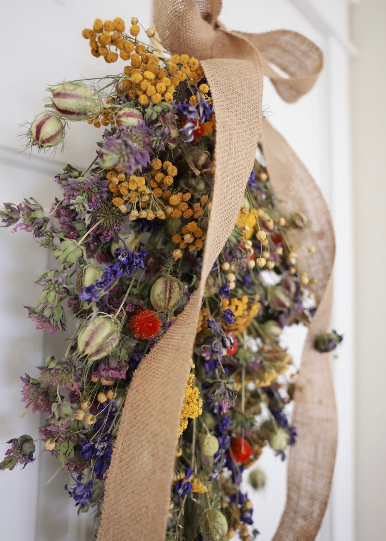 Dried Swedish Everlasting Summer Door Greeter Swag