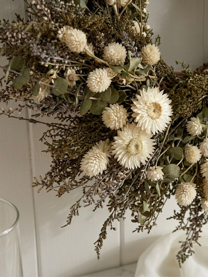 Dried Briony Bloom Wreath